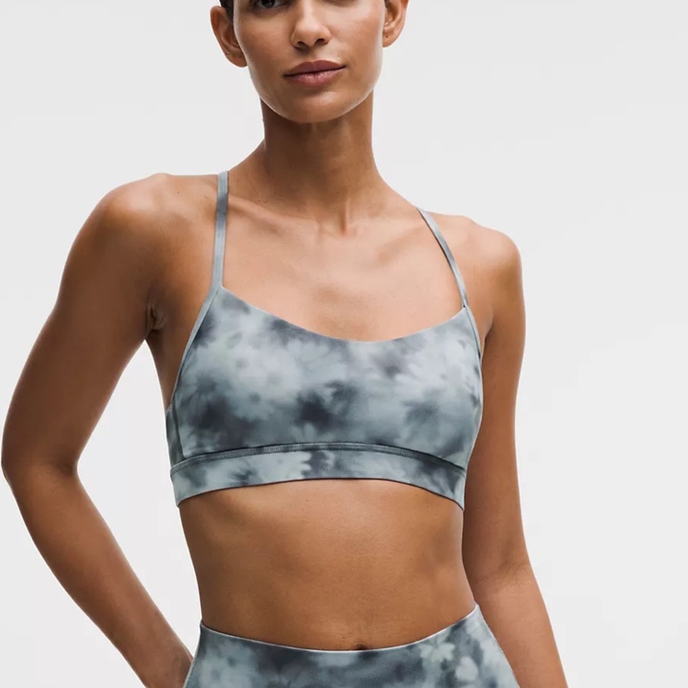 NWT Lululemon Flow Y Bra